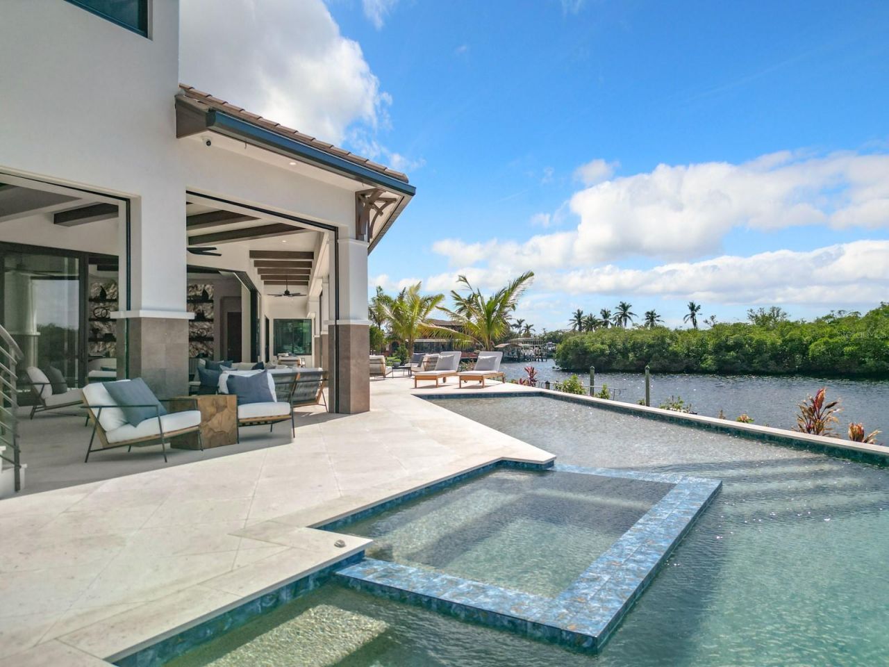 14201 Bay Drive, Fort Myers, FL 33919 Photo