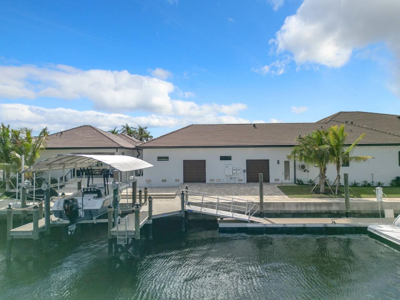 14201 Bay Drive, Fort Myers, FL 33919 Photo