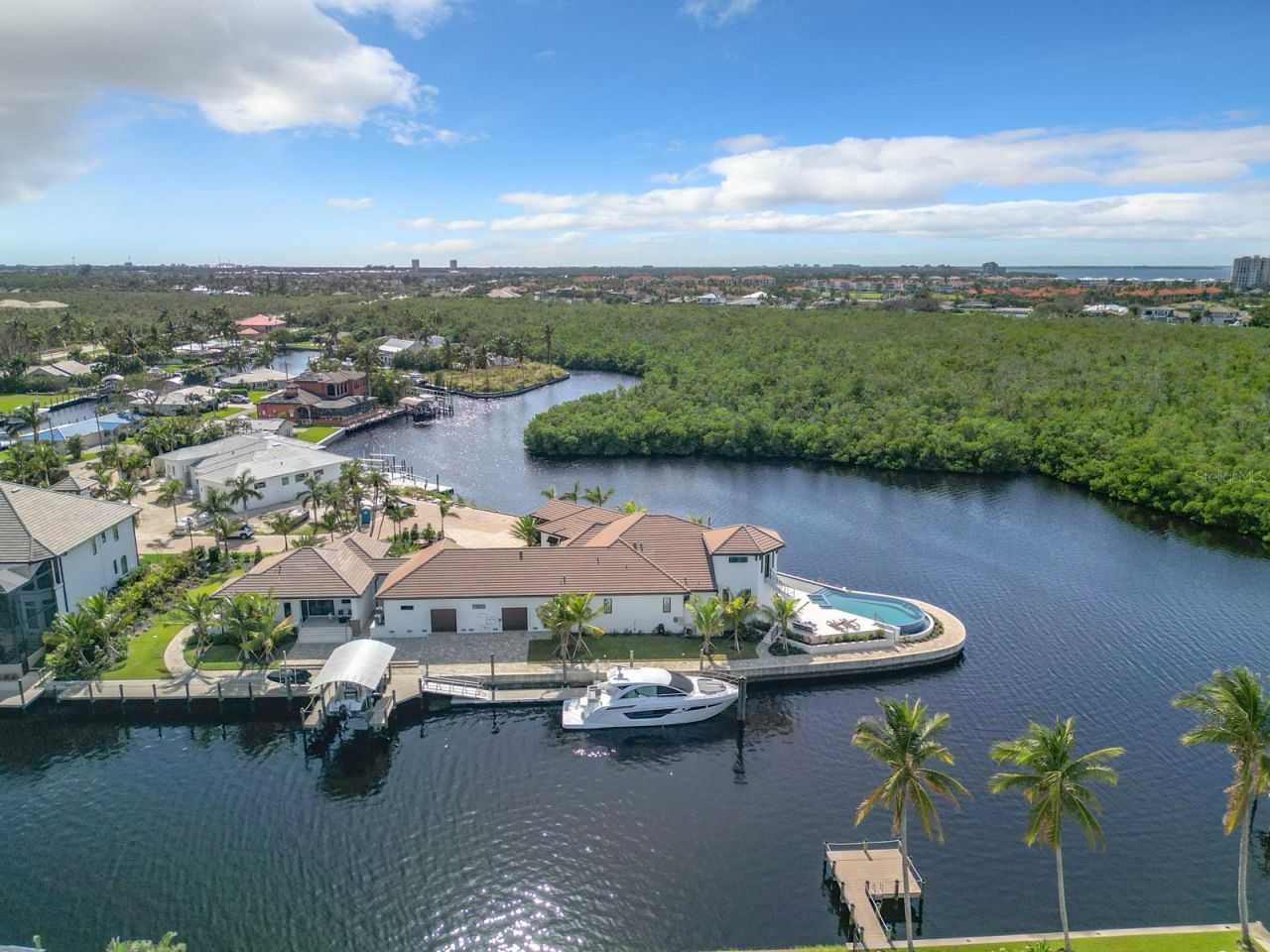 14201 Bay Drive, Fort Myers, FL 33919 Photo