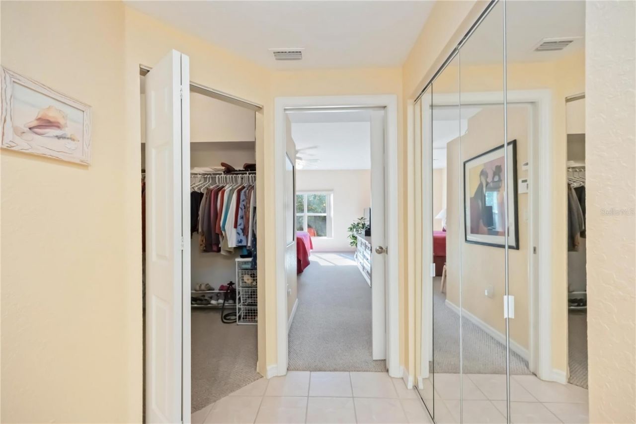 7033 Strand Circle, Unit 102, Bradenton, FL 34203 Photo