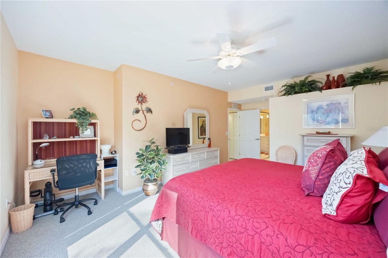 7033 Strand Circle, Unit 102, Bradenton, FL 34203 Photo