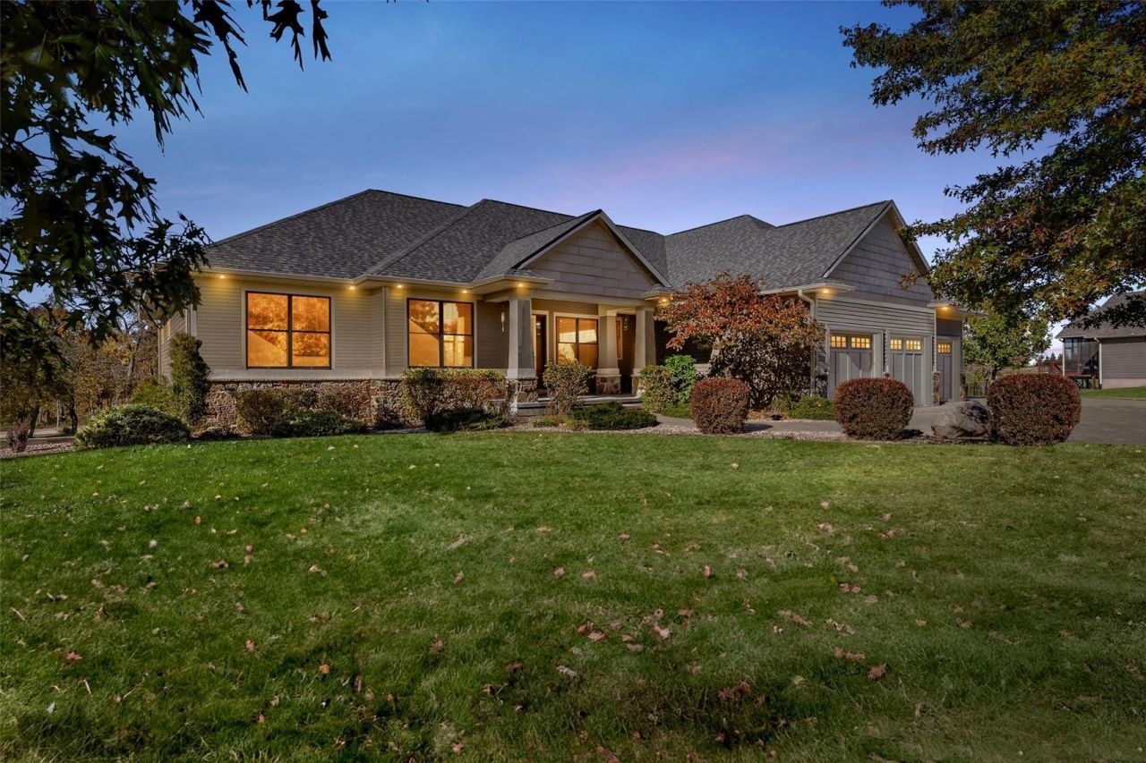 1344 Spring Ridge Ct. Ne, Swisher, IA 52338 Main Photo