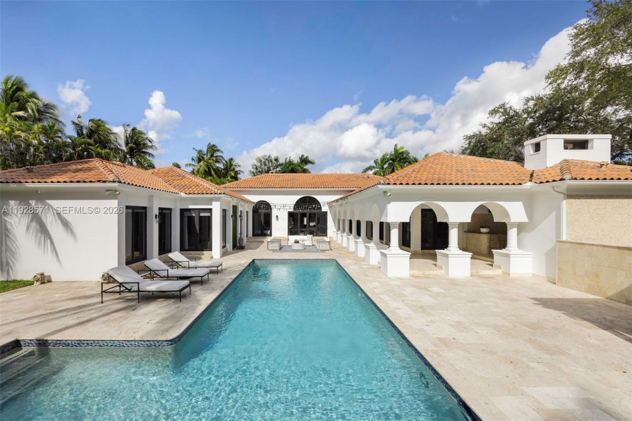 7430 SW 66th St , Miami, FL 33143 Photo