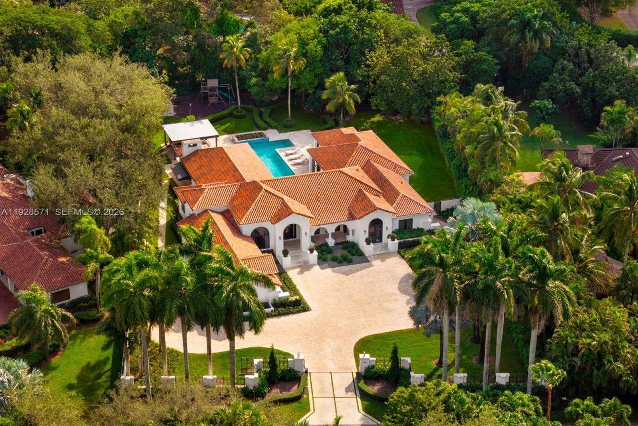 7430 SW 66th St , Miami, FL 33143 Photo