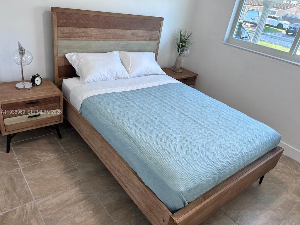 6900 SW 3rd St, Pembroke Pines, FL 33023 Photo