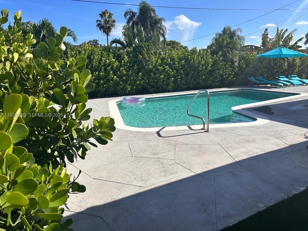 6900 SW 3rd St, Pembroke Pines, FL 33023 Photo