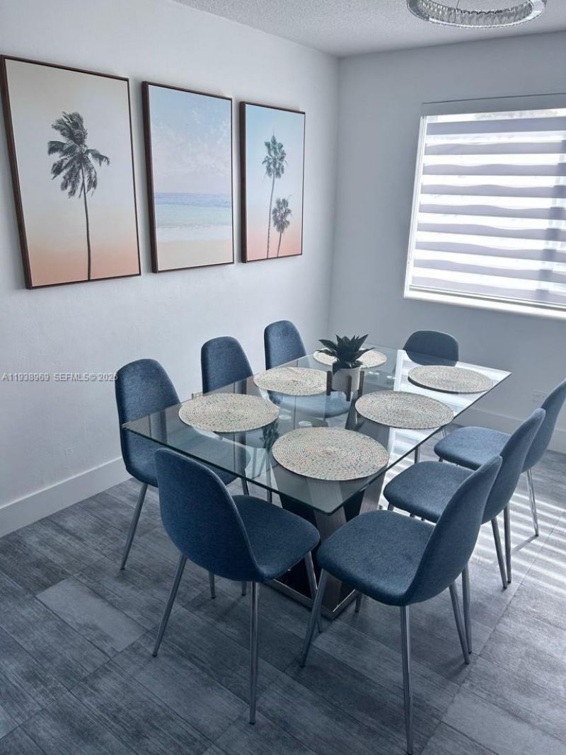 6900 SW 3rd St, Pembroke Pines, FL 33023 Photo