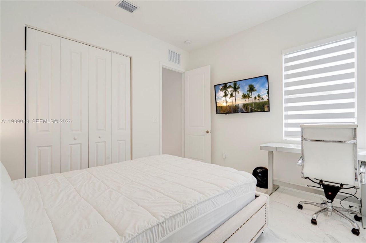 4367 SW 123 Ln , Davie, FL 33330 Photo