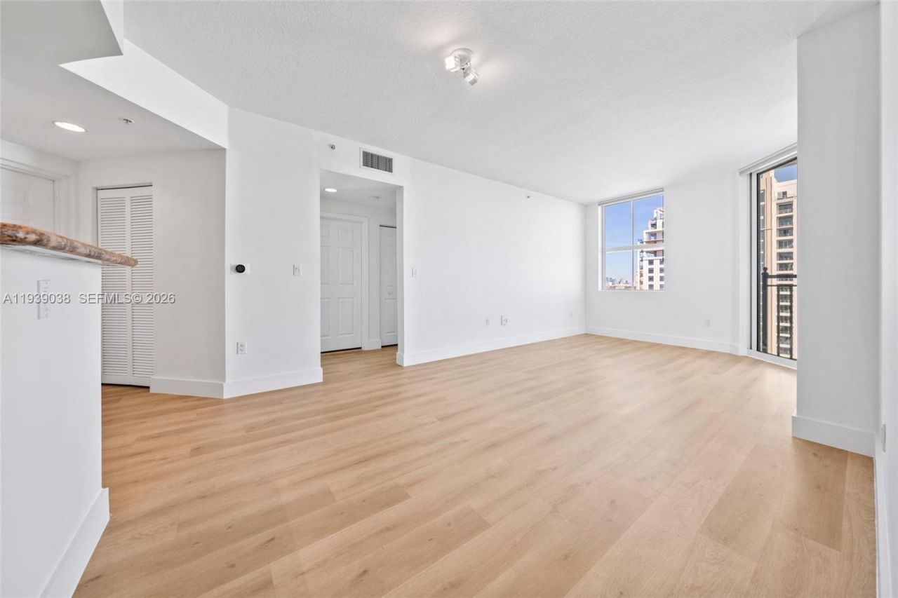 357 Almeria Ave, Unit 1406, Coral Gables, FL 33134 Photo