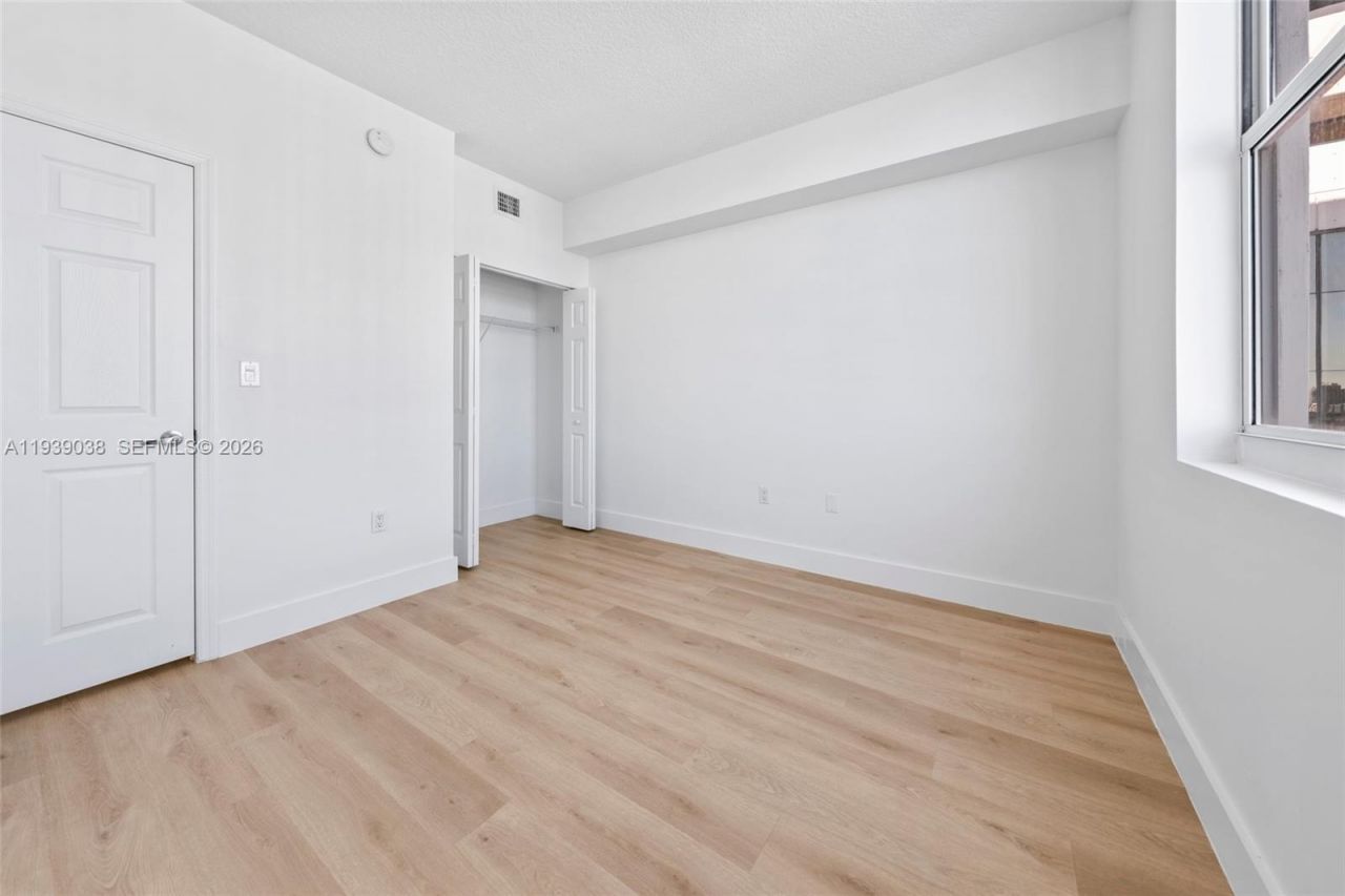 357 Almeria Ave, Unit 1406, Coral Gables, FL 33134 Photo