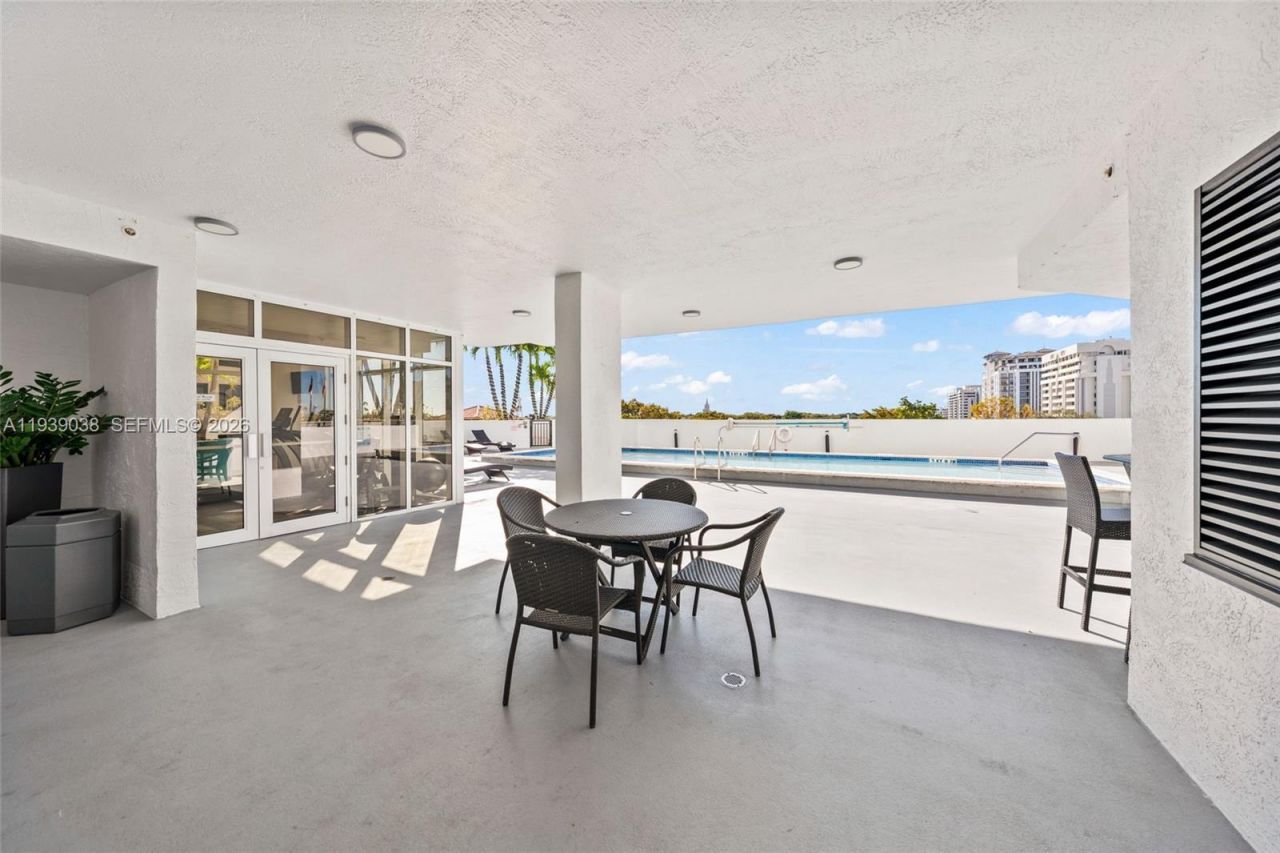 357 Almeria Ave, Unit 1406, Coral Gables, FL 33134 Photo