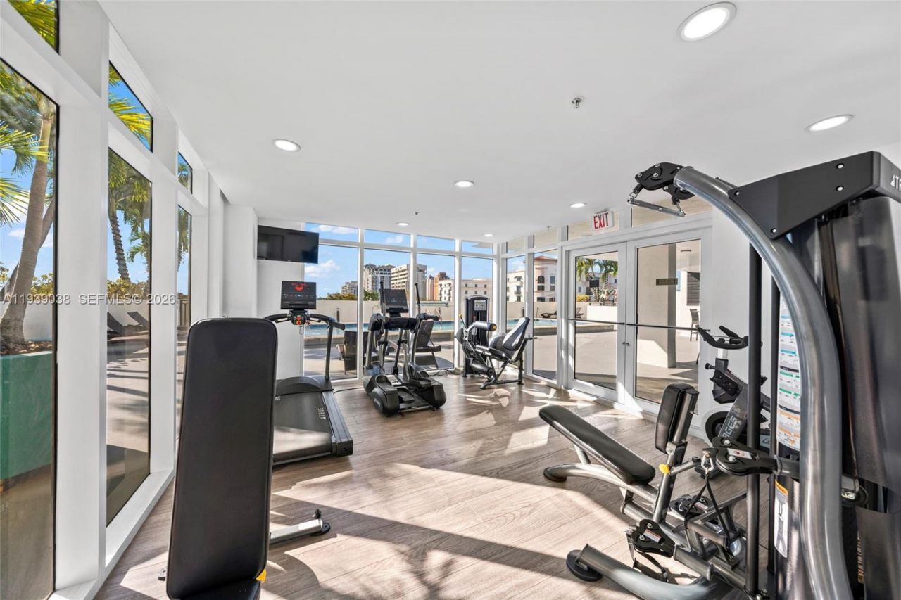 357 Almeria Ave, Unit 1406, Coral Gables, FL 33134 Photo