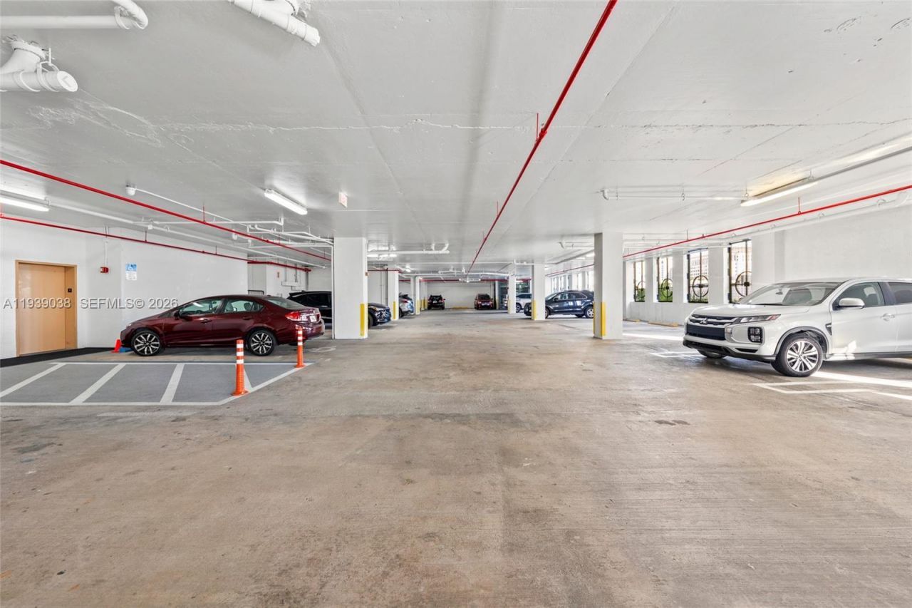 357 Almeria Ave, Unit 1406, Coral Gables, FL 33134 Photo