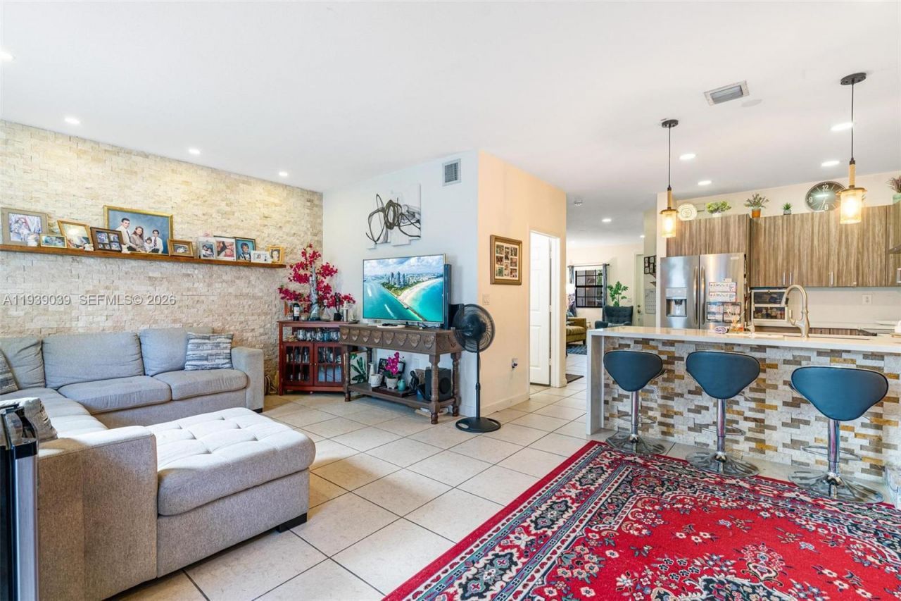 343 NE 37th Ter , Unit 343, Homestead, FL 33033 Photo