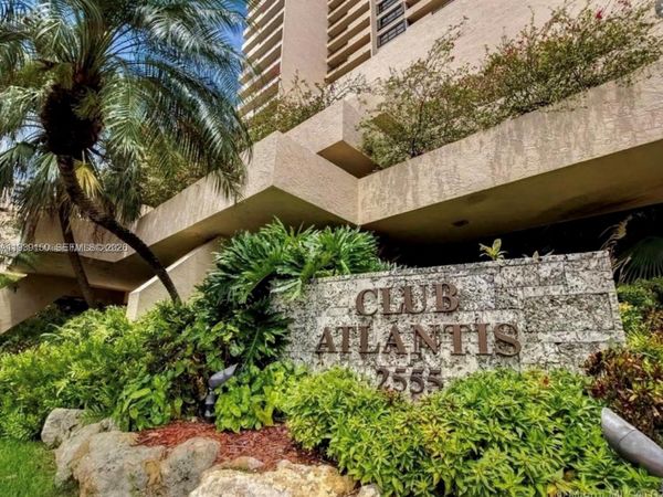 2555 Collins Ave , Unit 1504, Miami Beach, FL 33140