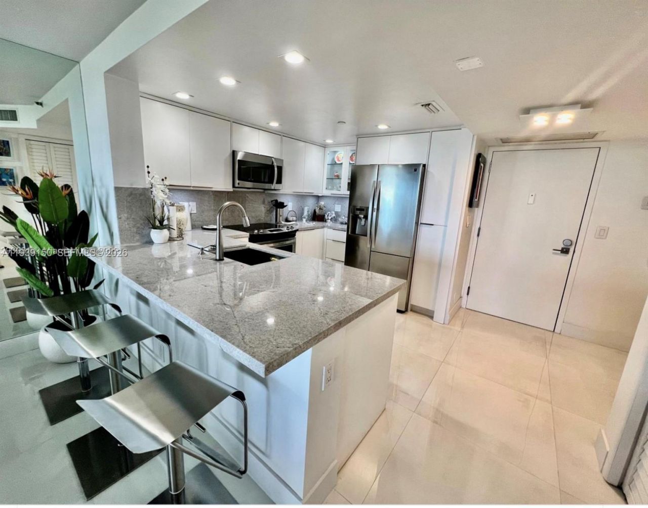 2555 Collins Ave , Unit 1504, Miami Beach, FL 33140 Photo