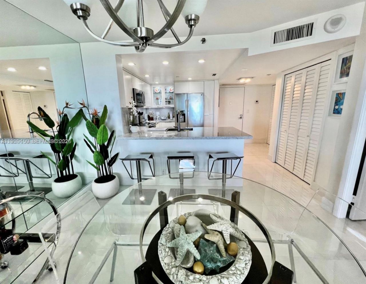 2555 Collins Ave , Unit 1504, Miami Beach, FL 33140 Photo
