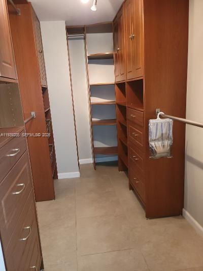 2425 Presidential Way, Unit 703, West Palm Beach, FL 33401 Photo