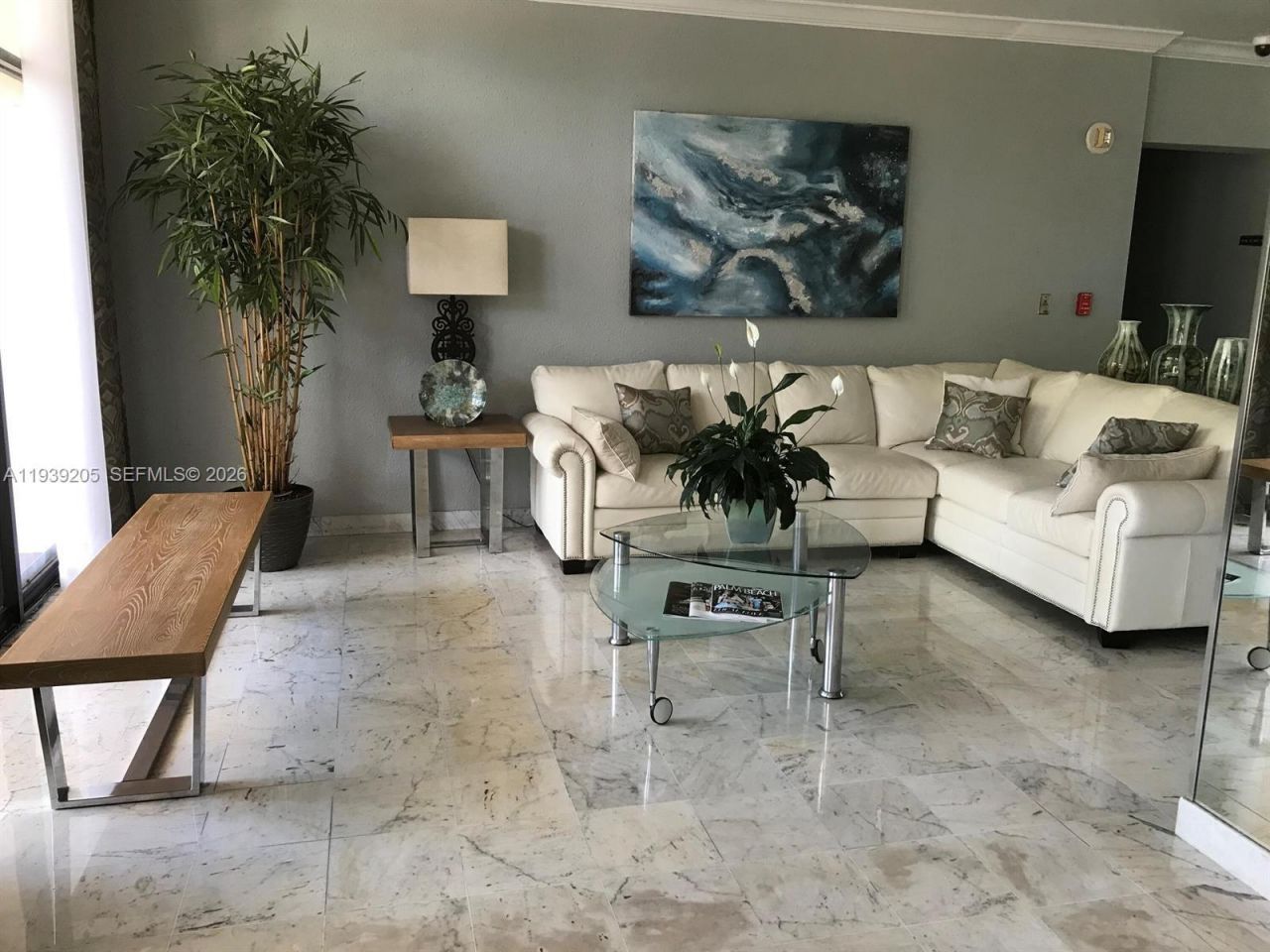 2425 Presidential Way, Unit 703, West Palm Beach, FL 33401 Photo