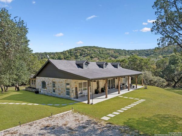 4669 Fm 2673, Canyon Lake, TX 78133