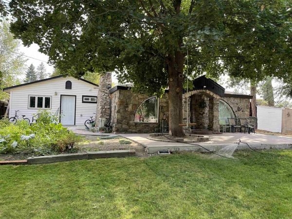 7402 E 4th Ave, Spokane, WA 99212