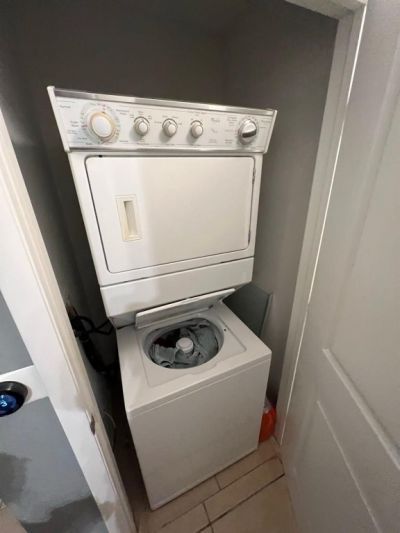 1945 S Ocean Drive, Unit 910, Hallandale Beach, FL 33009 Photo