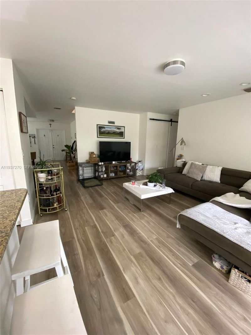 15442 SW 139th St , Miami, FL 33196 Photo