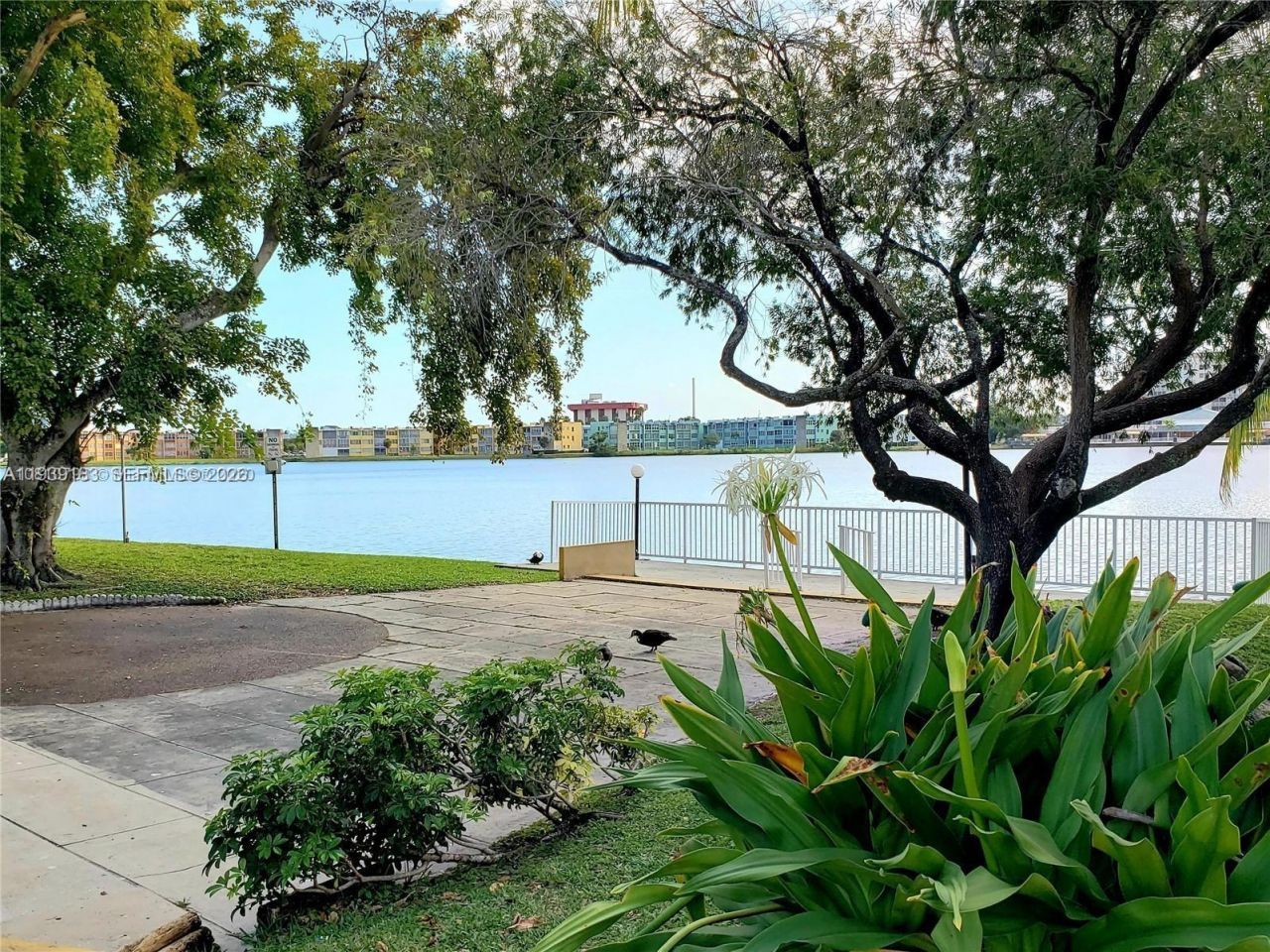 1450 NE 191st St, Unit 201, Miami, FL 33179 Photo