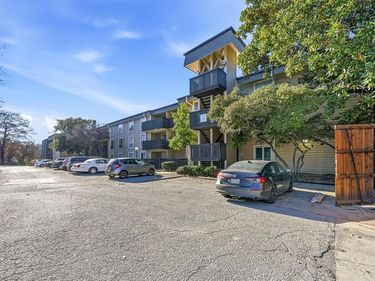 4851 Cedar Springs Road, Unit 189, Dallas, TX 75219