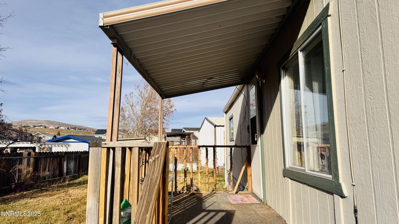 907 Garnet Court, Carson City, NV 89705 Photo