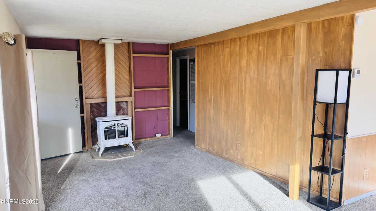 907 Garnet Court, Carson City, NV 89705 Photo