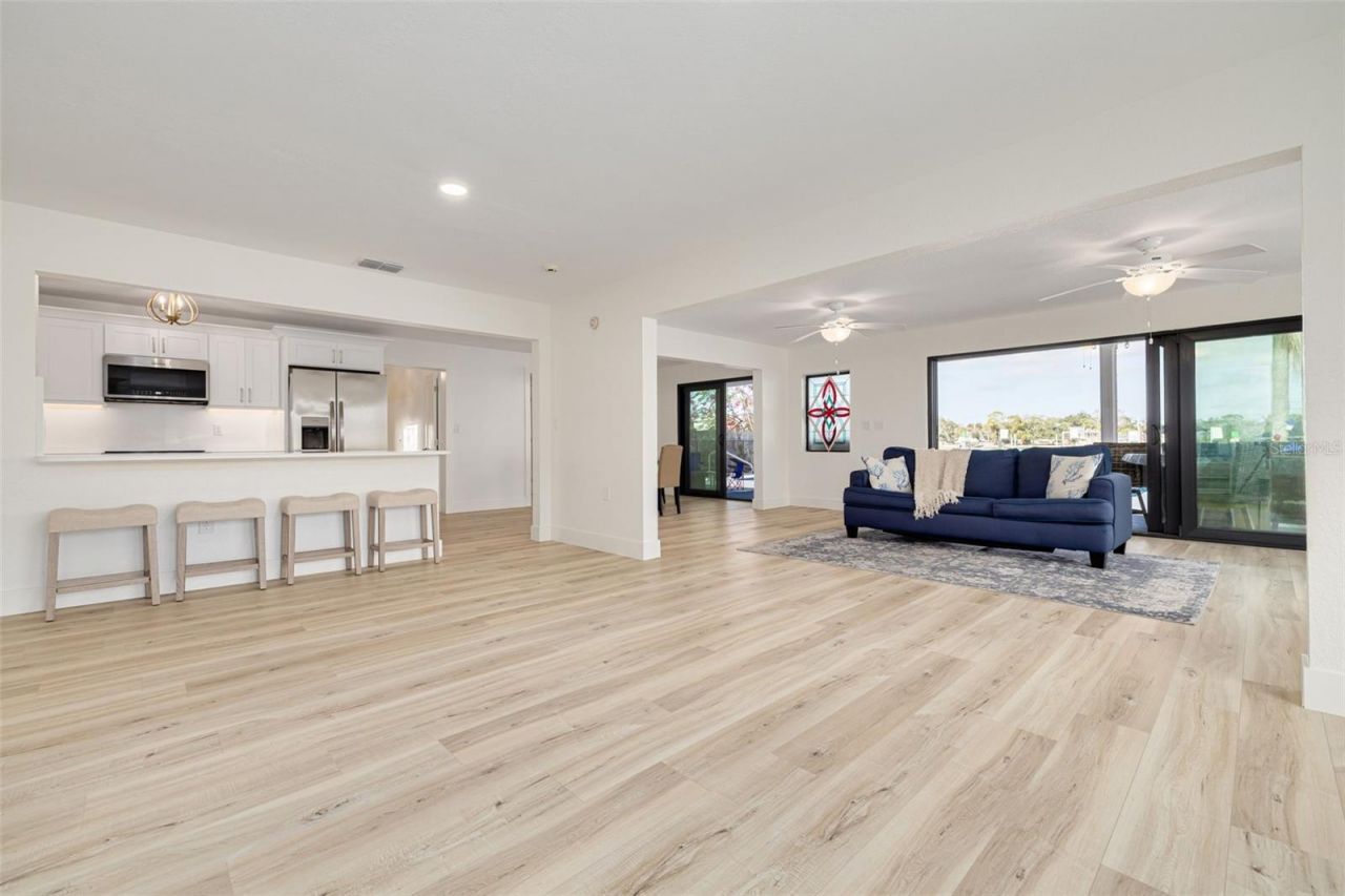 5531 Manatee Point Drive, New Port Richey, FL 34652 Photo