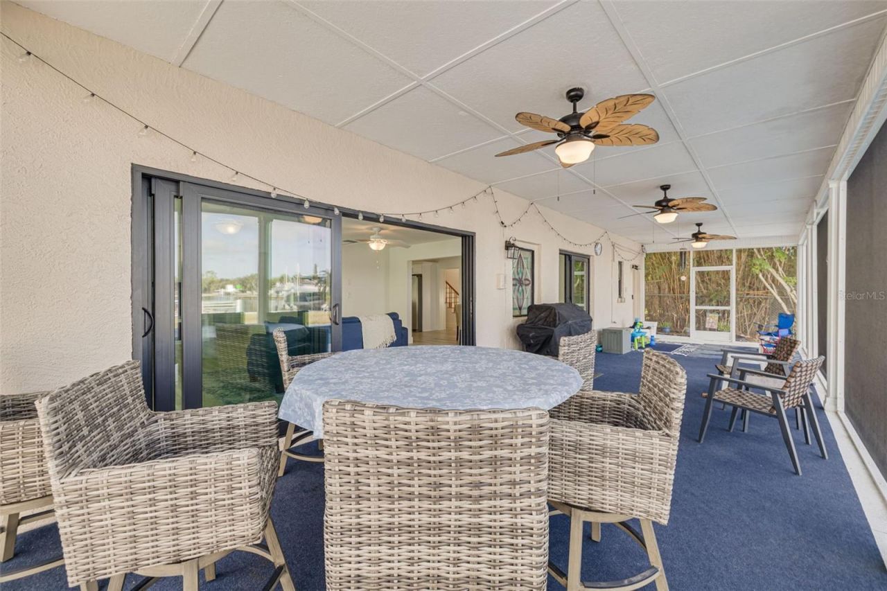 5531 Manatee Point Drive, New Port Richey, FL 34652 Photo