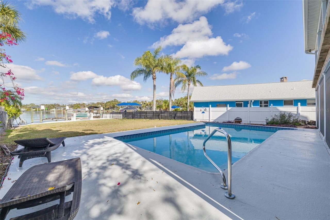 5531 Manatee Point Drive, New Port Richey, FL 34652 Photo