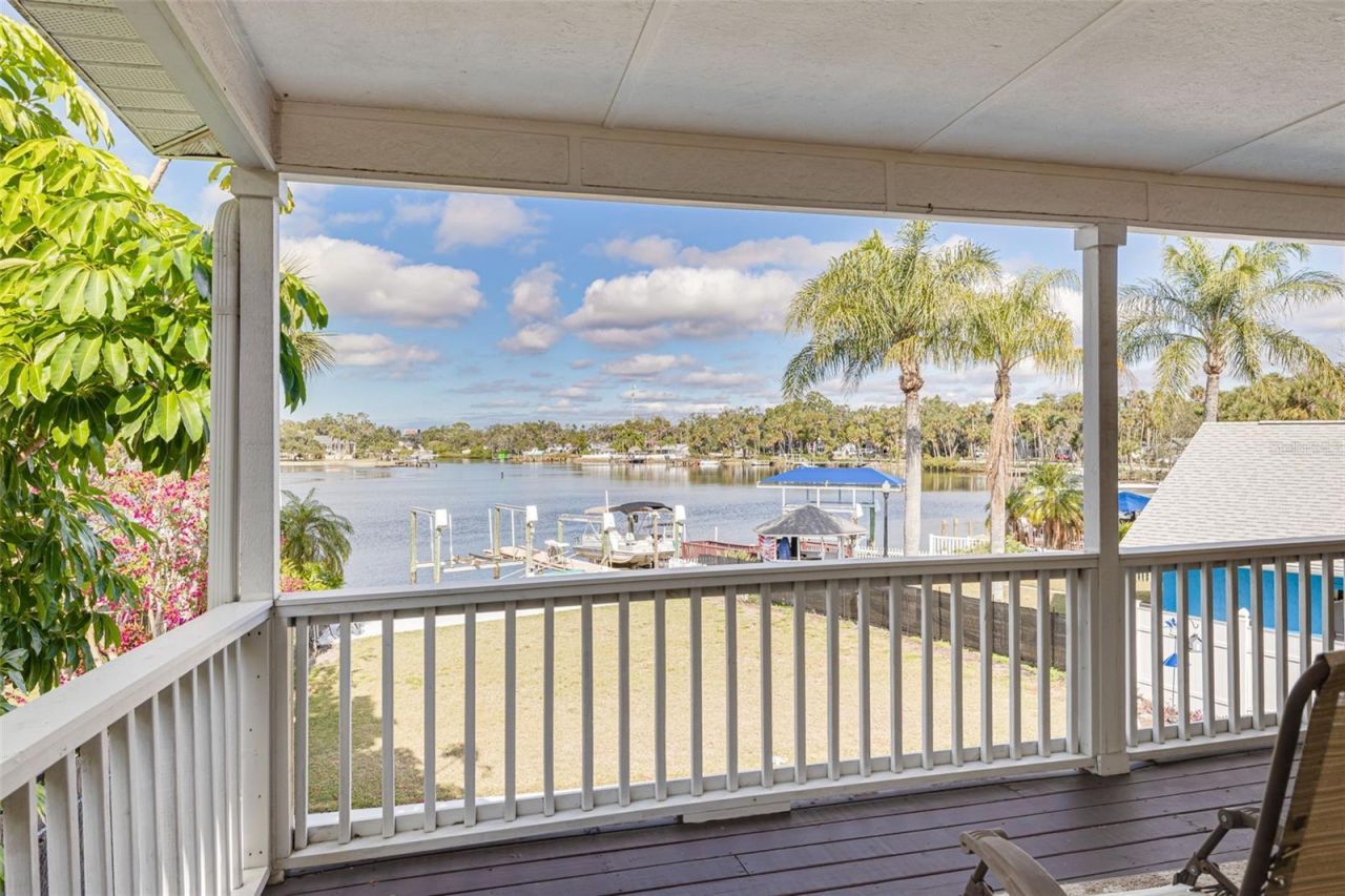 5531 Manatee Point Drive, New Port Richey, FL 34652 Photo