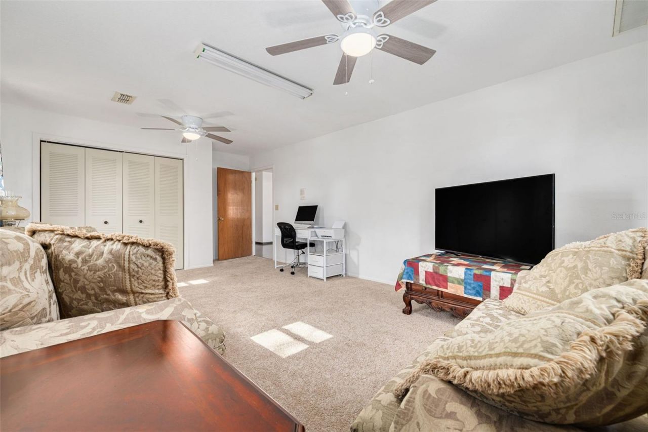 5531 Manatee Point Drive, New Port Richey, FL 34652 Photo