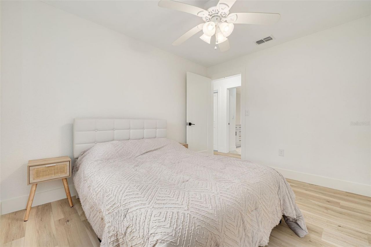 5531 Manatee Point Drive, New Port Richey, FL 34652 Photo