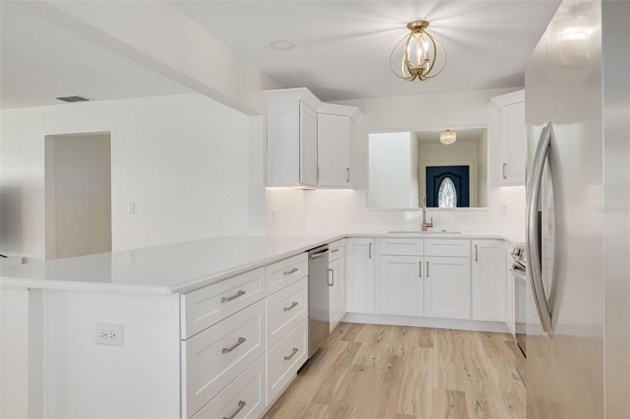 5531 Manatee Point Drive, New Port Richey, FL 34652 Photo