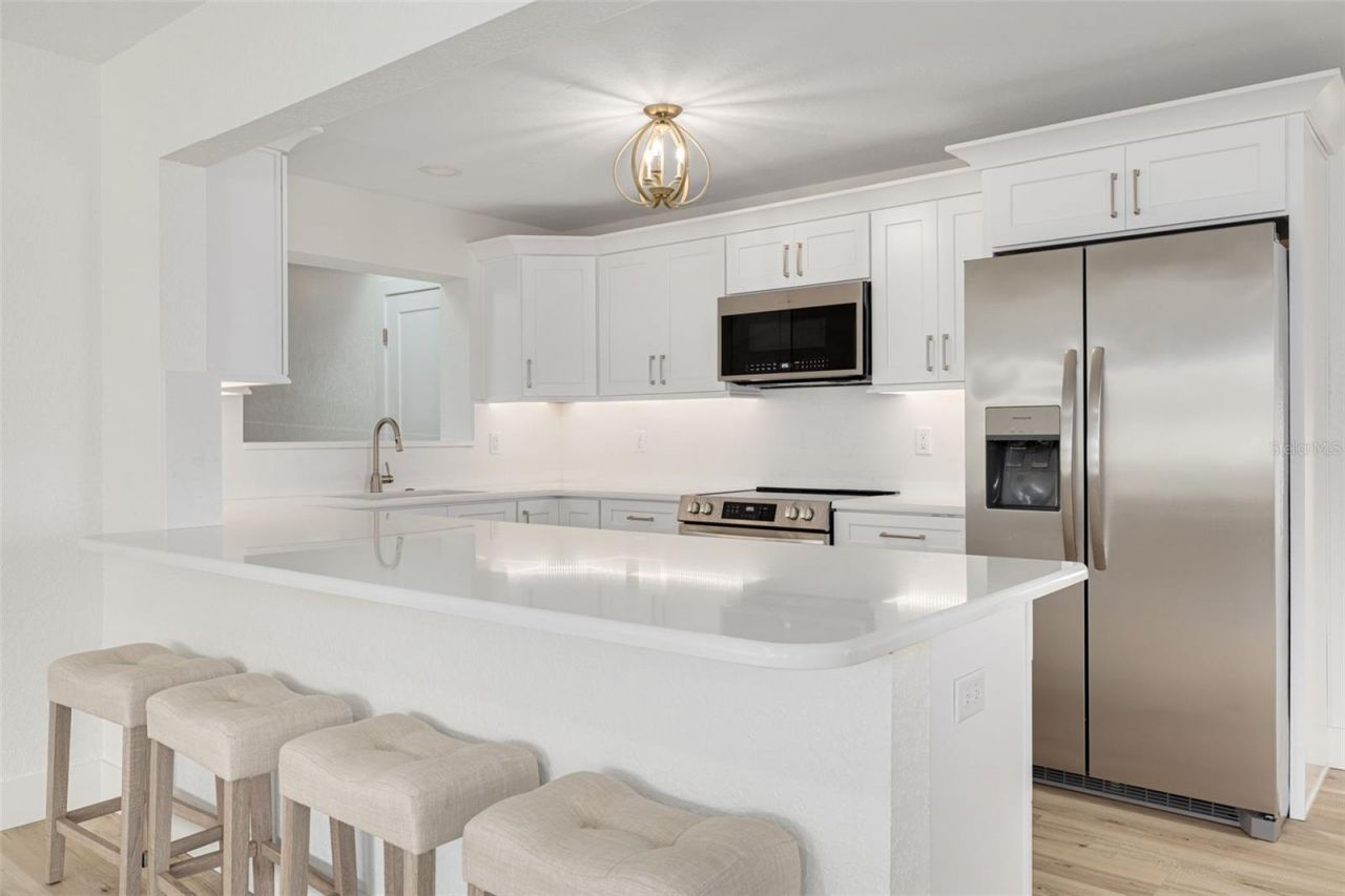 5531 Manatee Point Drive, New Port Richey, FL 34652 Photo