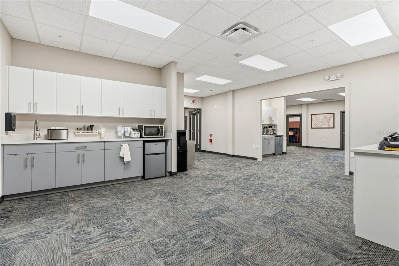 131 S Country Club Road, Lake Mary, FL 32746 Photo