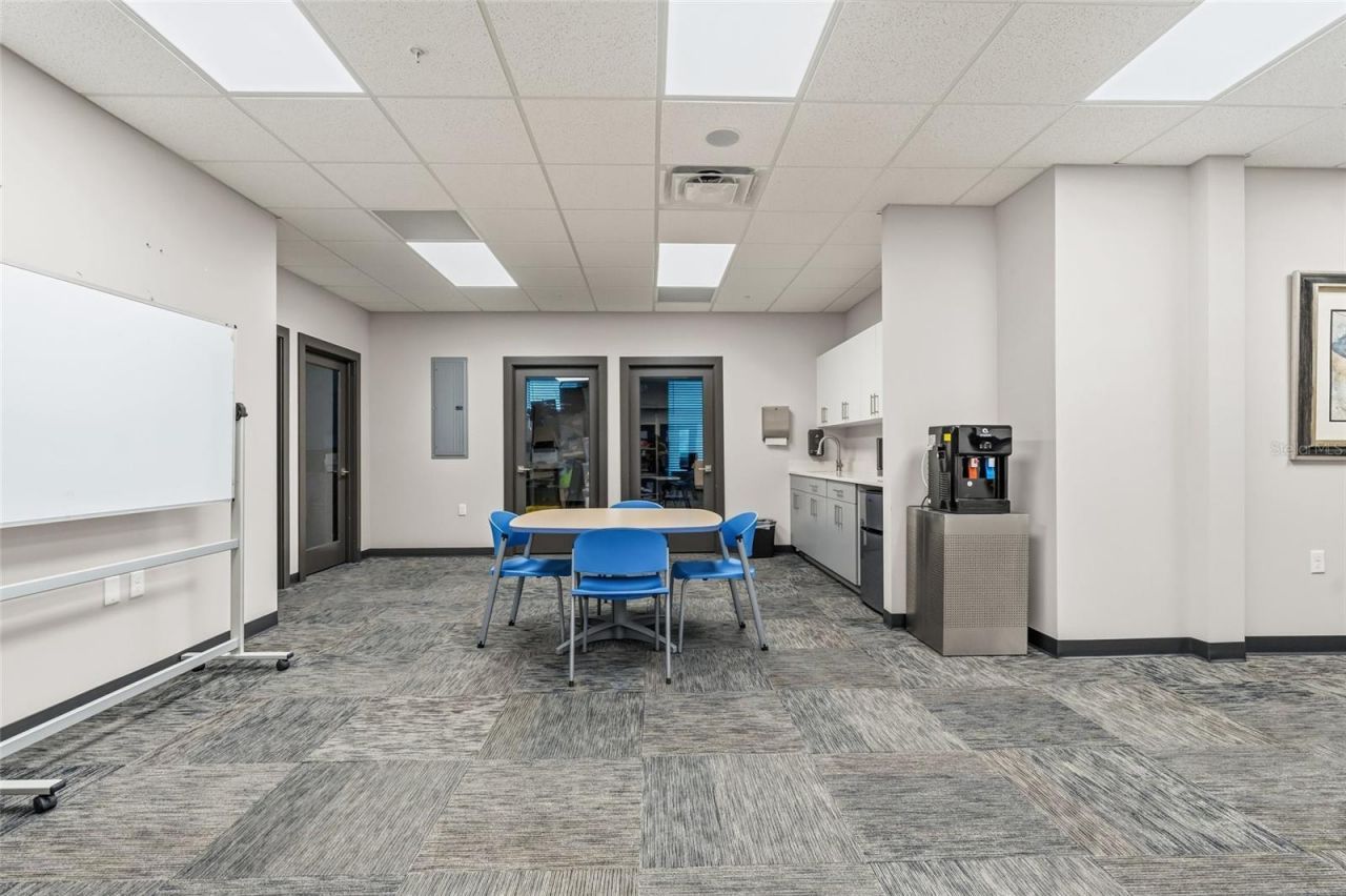 131 S Country Club Road, Lake Mary, FL 32746 Photo