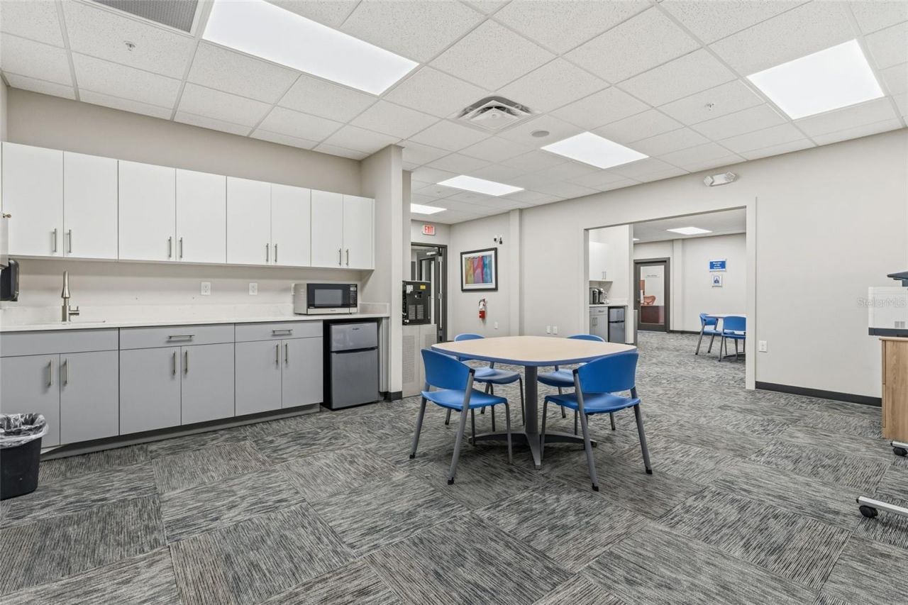 131 S Country Club Road, Lake Mary, FL 32746 Photo