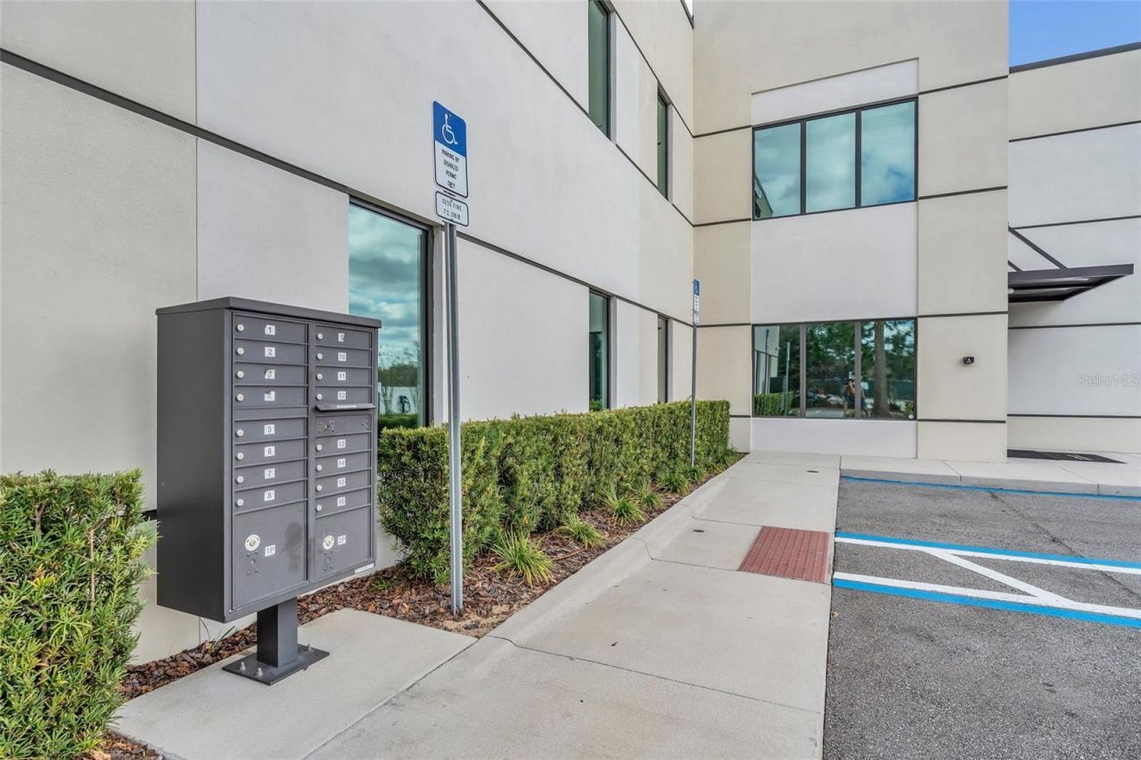 131 S Country Club Road, Lake Mary, FL 32746 Photo