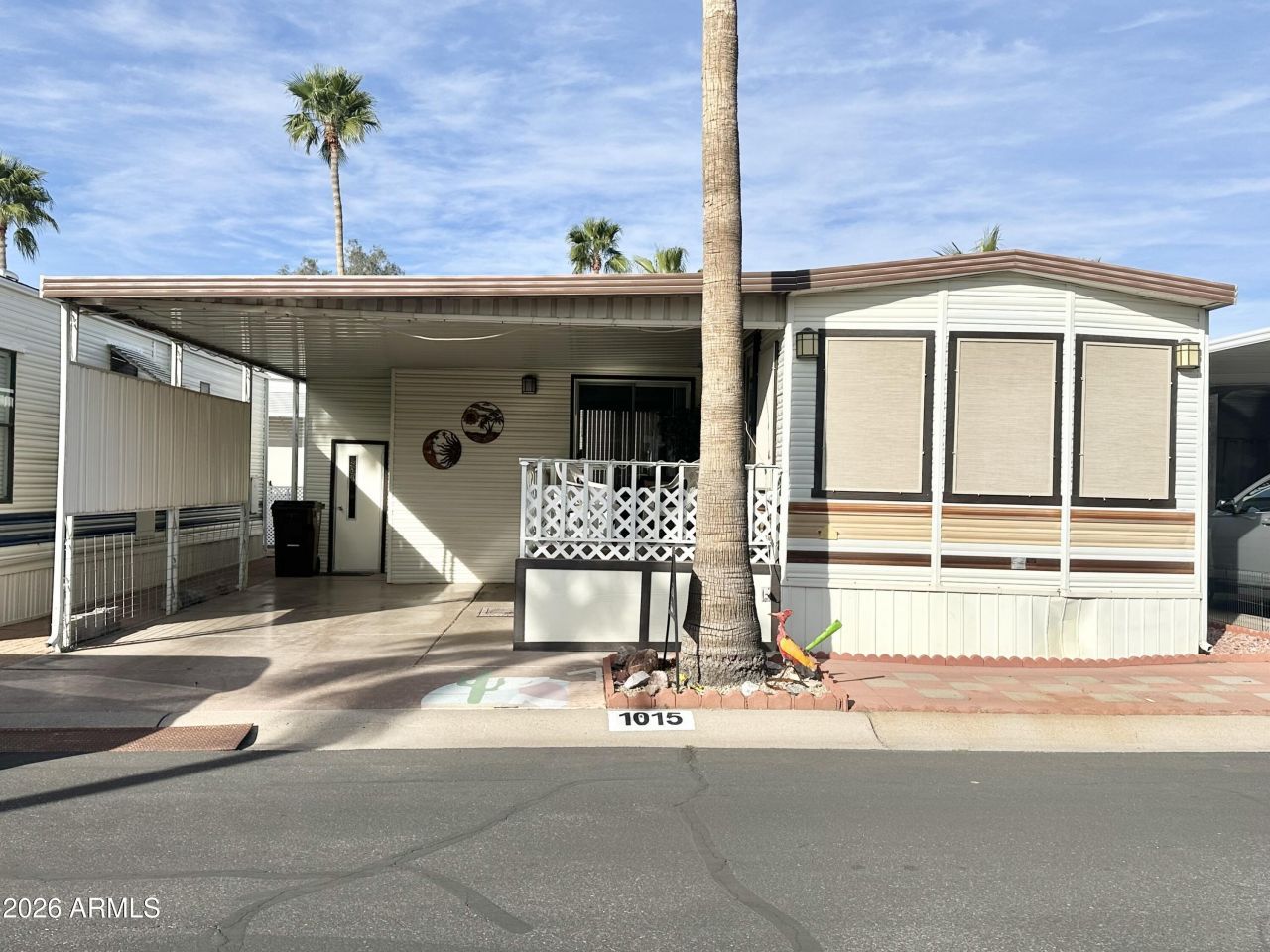 1015 S Propsector Drive, Apache Junction, AZ 85119 Main Photo