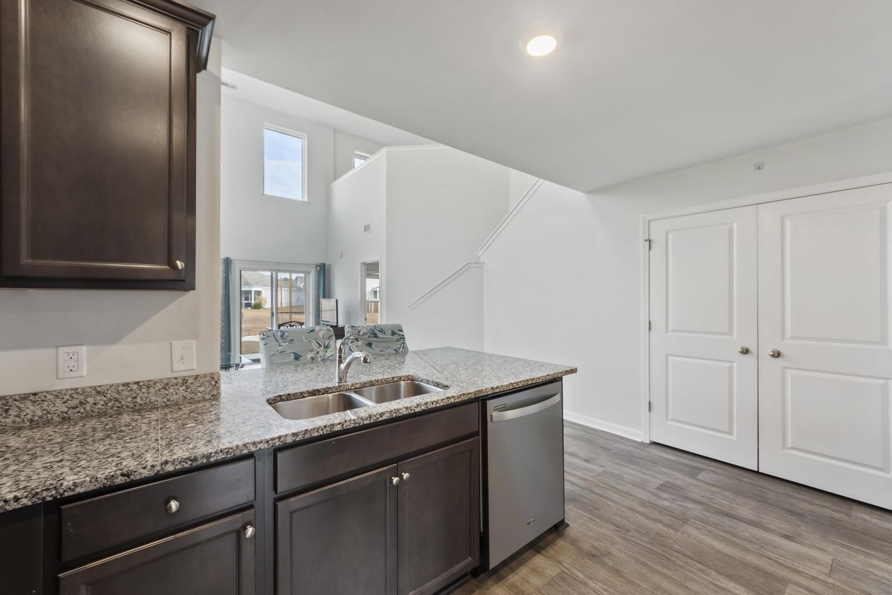 9784 Transplanter Circle Photo 13