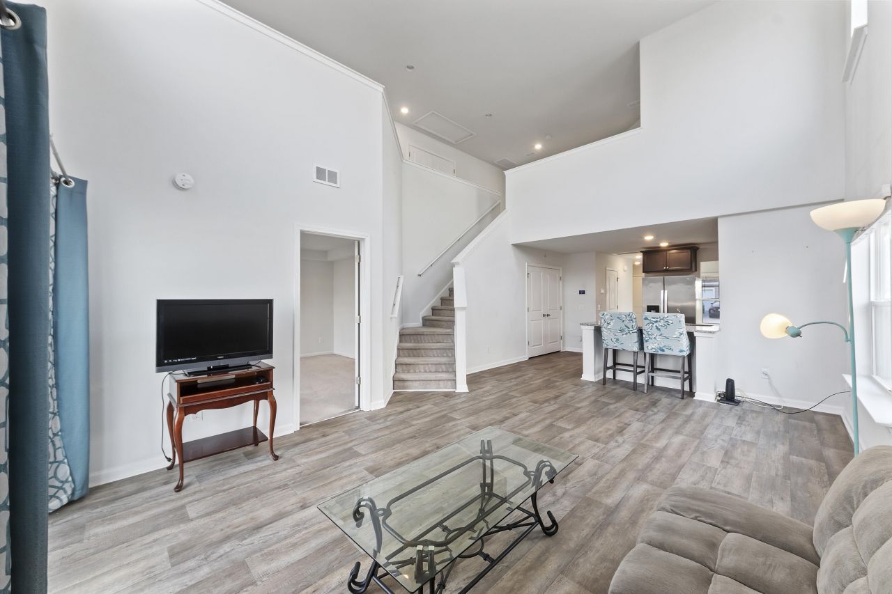 9784 Transplanter Circle Photo 15