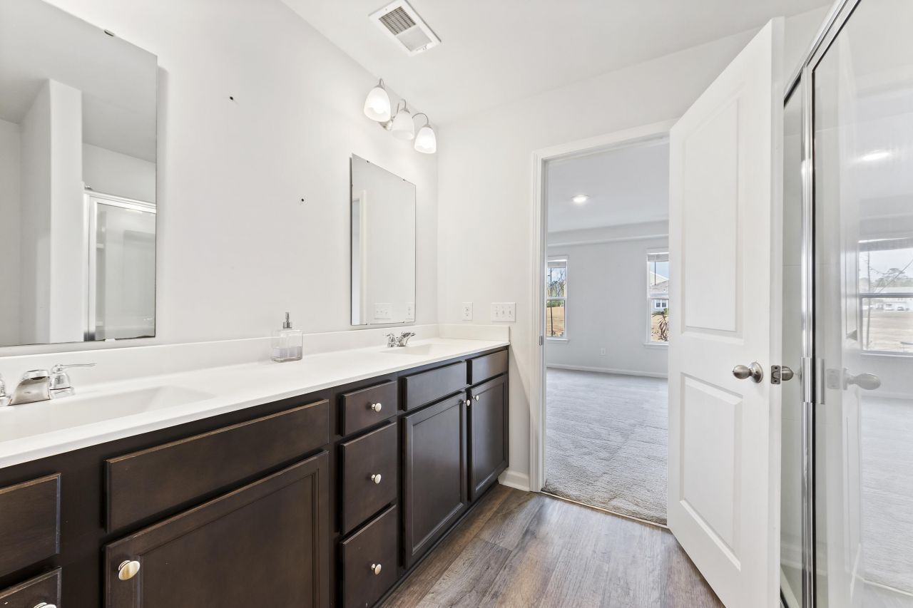 9784 Transplanter Circle Photo 19