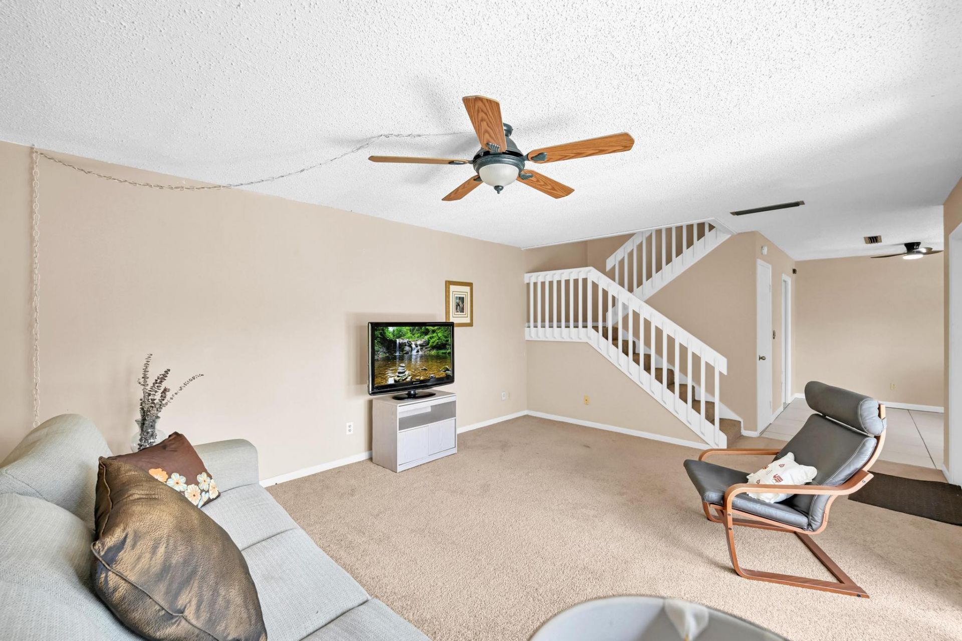 1458 N Lawnwood Circle, Unit 26d, Fort Pierce, FL 34950 Photo