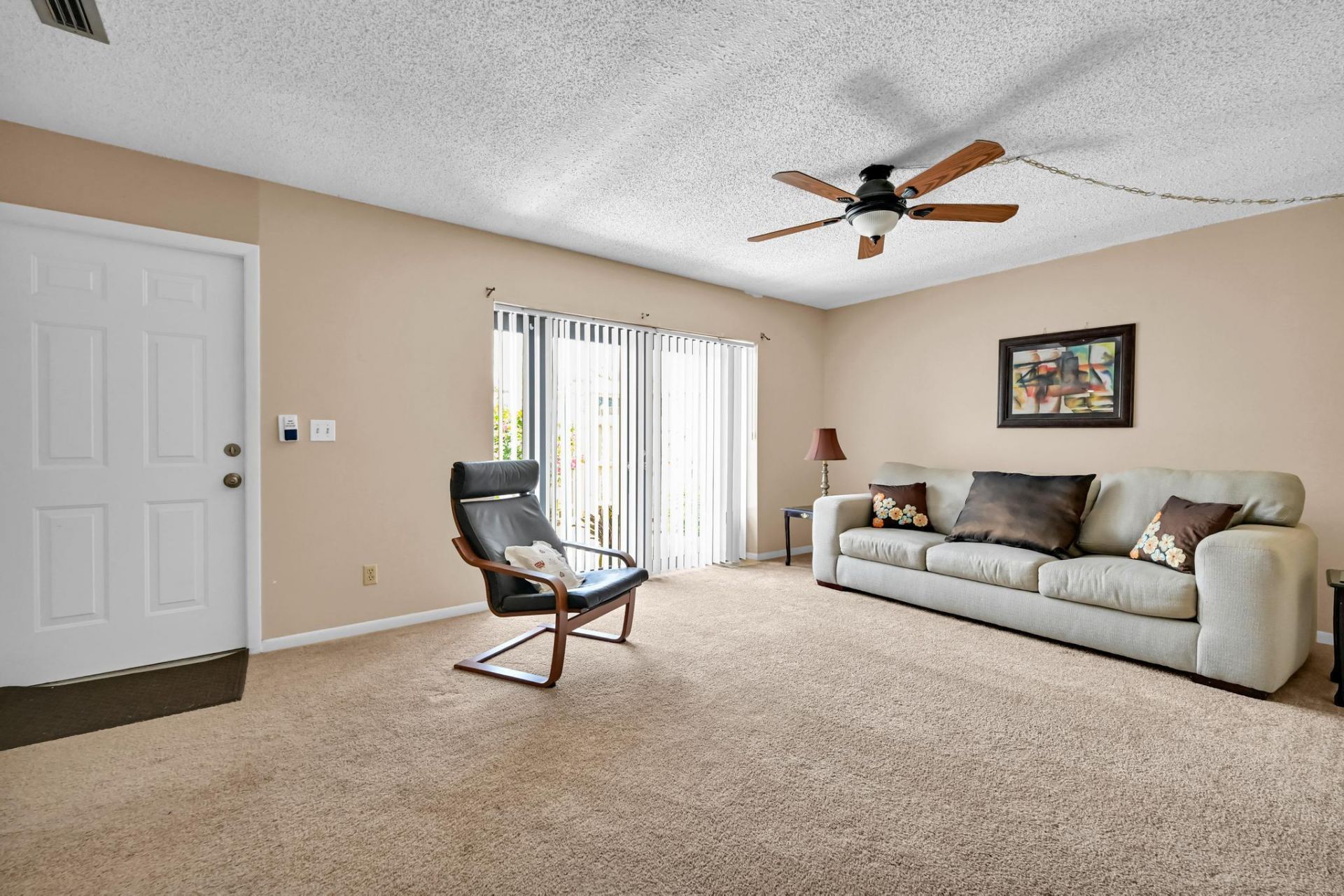 1458 N Lawnwood Circle, Unit 26d, Fort Pierce, FL 34950 Photo