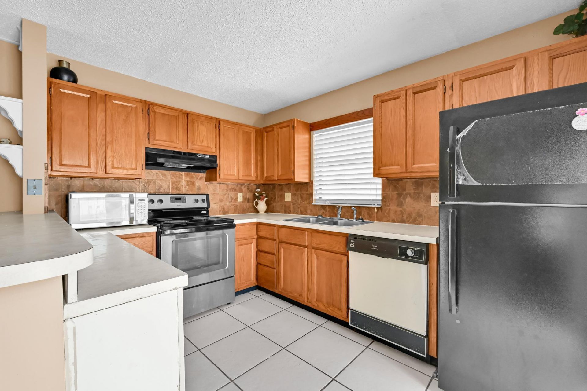 1458 N Lawnwood Circle, Unit 26d, Fort Pierce, FL 34950 Photo